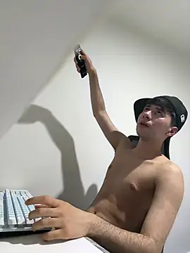 Whike Dark online show from April 2026 11:47:02 PM