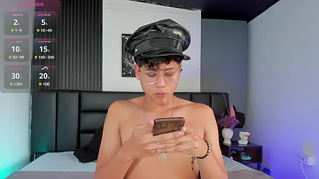 RaidenBoy1 online show from January 2025 07:41:02 PM