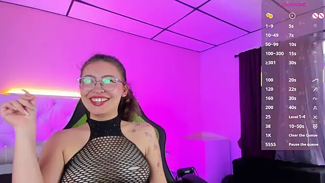 mariie tayy online show from September 2025 08:00:01 PM