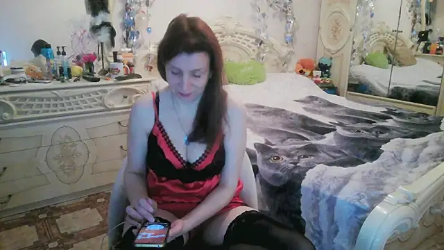 Debra Phoenix online show from April 2026 10:23:01 PM