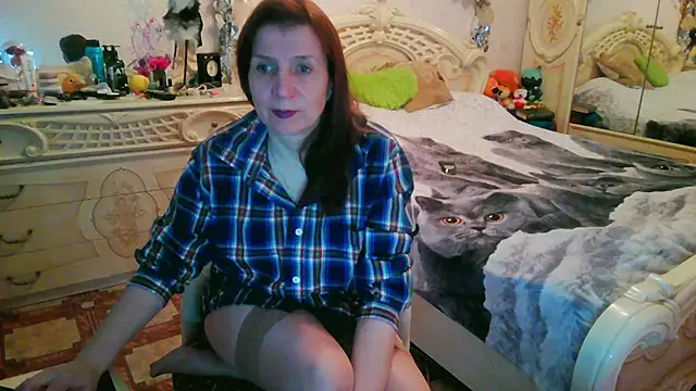 Debra Phoenix online show from April 2026 10:36:02 PM