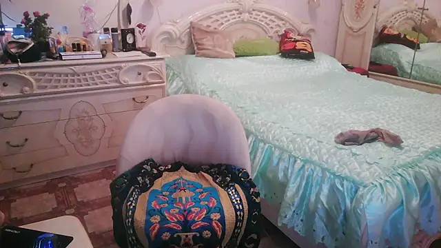 Debra Phoenix online show from January 2026 10:39:01 PM