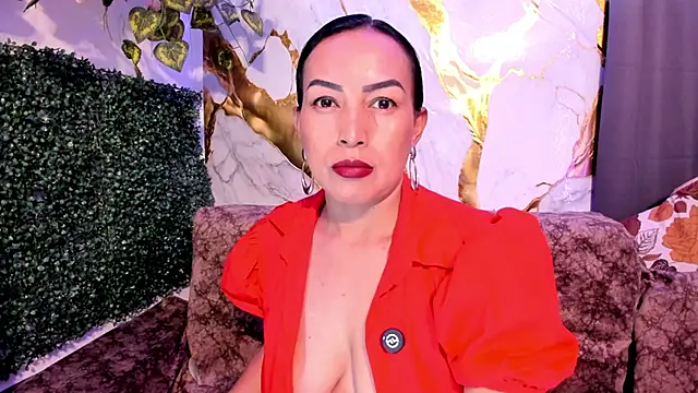Snapshot of MeleekXXX_ chatting on May 2026 08:07:02 PM MeleekXXX online show from May 2026 08:07:02 PM