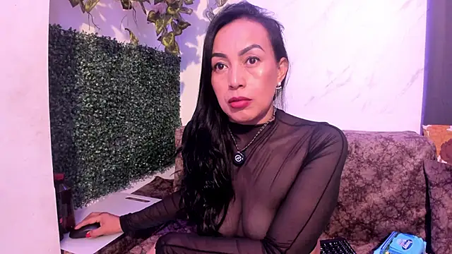 MeleekXXX  online show from March 2026 08:32:01 PM