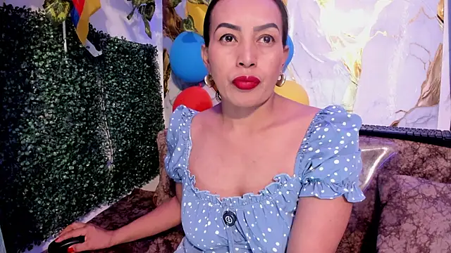 Snapshot of MeleekXXX_ chatting on July 2026 08:04:01 PM MeleekXXX online show from July 2026 08:04:01 PM