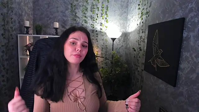 Snapshot of Emma_Rolland chatting on February 2025 04:05:01 AM Emma Rolland online show from February 2025 04:05:01 AM