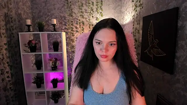 Snapshot of Emma_Rolland chatting on January 2025 11:41:01 PM Emma Rolland online show from January 2025 11:41:01 PM