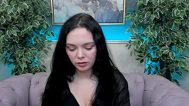 Snapshot of Emma_Rolland chatting on January 2025 10:04:02 PM Emma Rolland online show from January 2025 10:04:02 PM