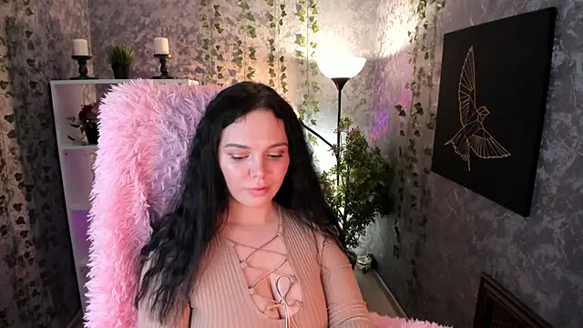 Snapshot of Emma_Rolland chatting on January 2025 02:35:02 AM Emma Rolland online show from January 2025 02:35:02 AM