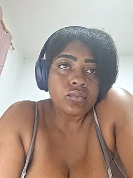 Snapshot of GoddessCarrie chatting on September 2025 04:34:02 AM GoddessCarrie online show from September 2025 04:34:02 AM