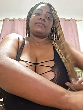 Snapshot of GoddessCarrie chatting on October 2025 06:15:01 AM GoddessCarrie online show from October 2025 06:15:01 AM
