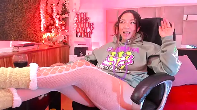 Snapshot of natacha__black_ chatting on February 2025 02:47:02 AM natacha black online show from February 2025 02:47:02 AM