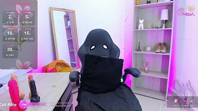 Evangeline johns online show from April 2026 08:32:02 PM