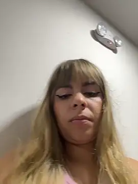 gabyfoxster online show from April 2026 01:23:02 AM