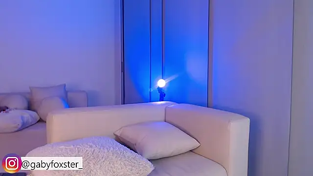 gabyfoxster online show from January 2026 05:36:02 AM