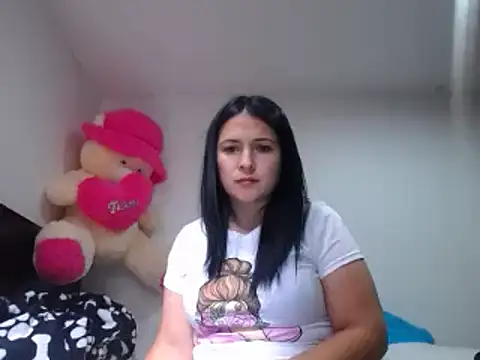 Snapshot of princehermosa44 chatting on January 2025 06:31:01 PM princehermosa44 online show from January 2025 06:31:01 PM