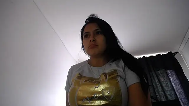 princehermosa44 online show from November 2025 06:46:02 PM