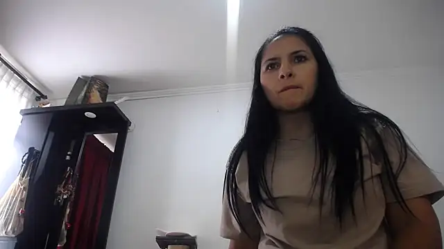 princehermosa44 online show from February 2026 09:03:01 PM