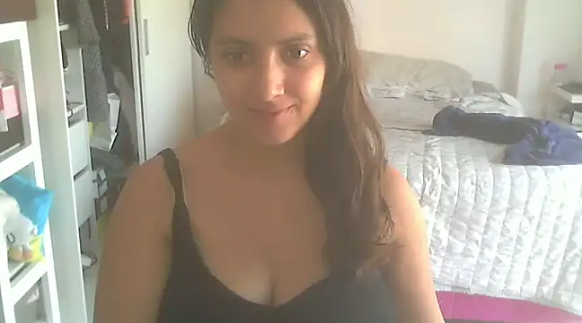 xBubblyBarbiexx online show from December 2024 03:14:02 PM