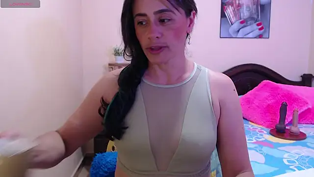 sara florez1 online show from November 2025 11:03:02 AM