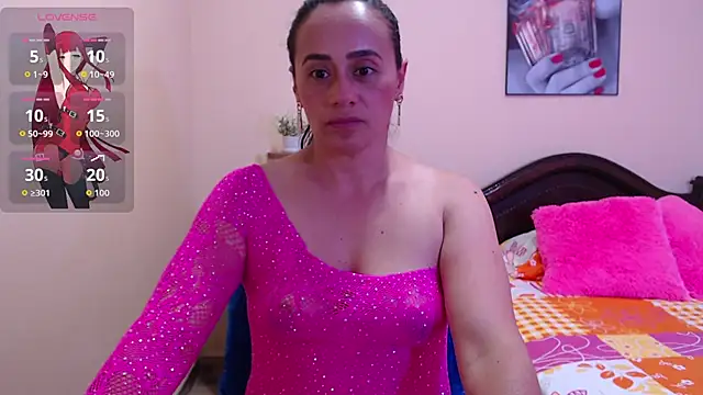 sara florez1 online show from September 2025 01:00:02 AM