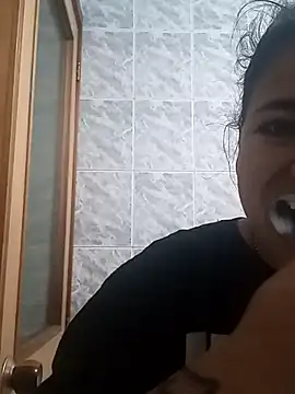 Naomy veracruz  online show from February 2026 10:15:02 AM