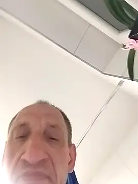 RomanOk41 online show from March 2026 03:22:02 AM