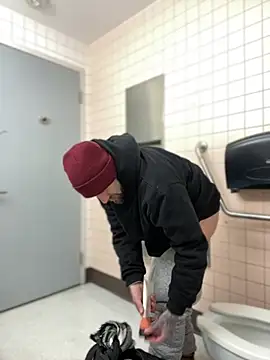 Fuckboy4public online show from December 2024 03:29:02 AM