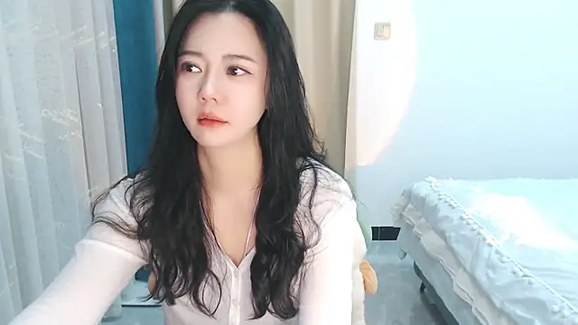 zoe-keke online show from January 2025 10:52:02 AM