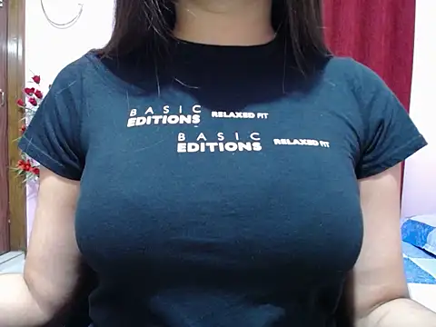 Snapshot of taisina chatting on February 2026 04:27:02 PM taisina online show from February 2026 04:27:02 PM