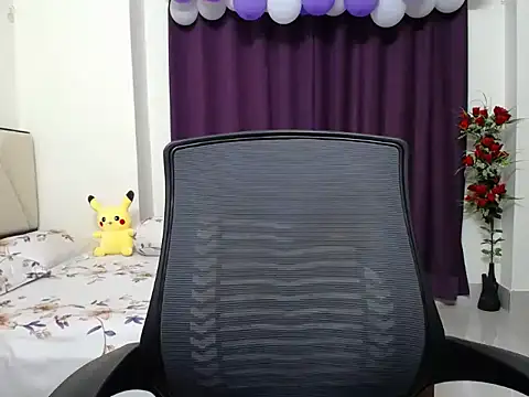 taisina online show from September 2025 03:12:02 PM