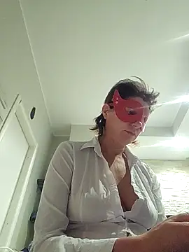 Vagabondainnamorata online show from March 2026 04:38:01 AM