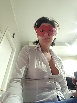 Vagabondainnamorata online show from March 2026 04:15:01 AM