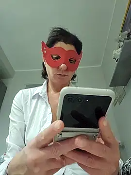 Vagabondainnamorata online show from February 2026 06:27:01 PM