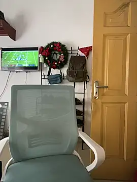 Snapshot of Suckmehar chatting on December 2024 11:29:01 AM Suckmehar online show from December 2024 11:29:01 AM