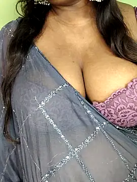 Snapshot of TANIYA-98 chatting on April 2026 02:51:01 AM TANIYA-98 online show from April 2026 02:51:01 AM
