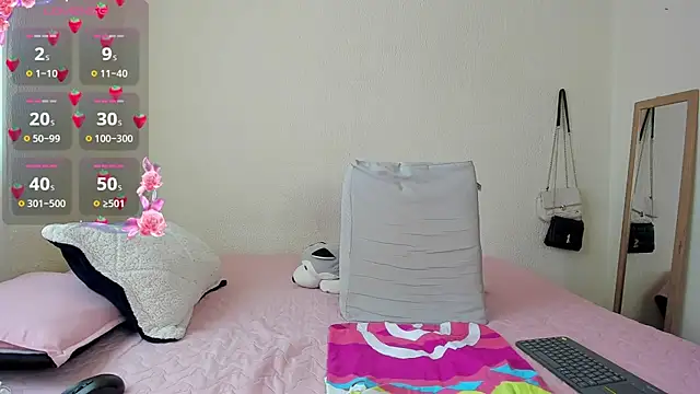 Hannah Baileyy online show from February 2025 07:30:01 PM