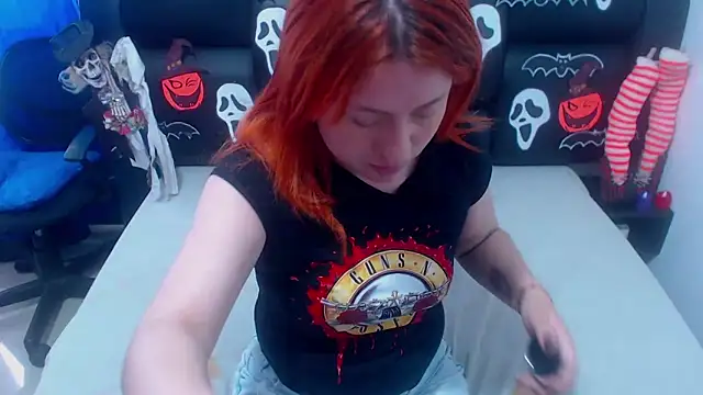 XxMiaSexxyHotxX online show from November 2025 02:09:01 PM