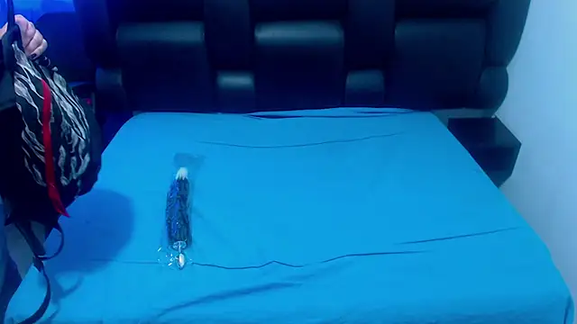 XxMiaSexxyHotxX online show from October 2025 01:43:01 PM