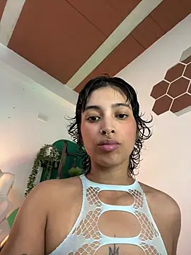 LollaByer online show from February 2026 09:03:01 PM