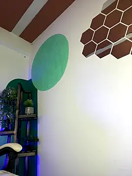 Snapshot of LollaByer chatting on November 2025 09:08:01 PM LollaByer online show from November 2025 09:08:01 PM