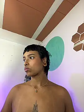 Snapshot of LollaByer chatting on September 2025 10:49:01 PM LollaByer online show from September 2025 10:49:01 PM