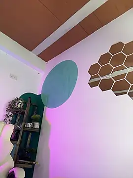 LollaByer online show from January 2026 07:42:02 PM