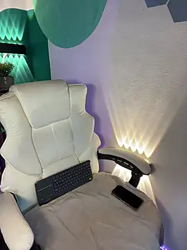 LollaByer online show from June 2026 09:03:02 PM