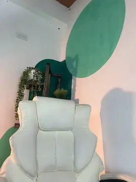 LollaByer online show from February 2026 09:12:01 PM