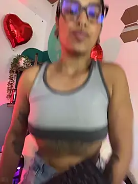 LollaByer online show from February 2026 09:03:02 PM