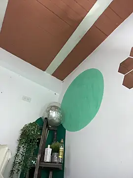 LollaByer online show from March 2026 09:04:01 PM