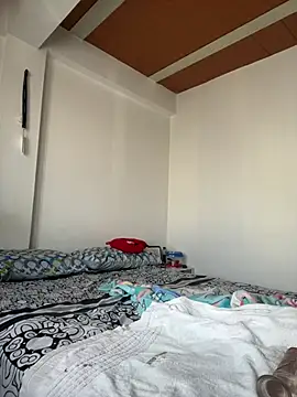 Snapshot of LollaByer chatting on March 2025 09:05:02 PM LollaByer online show from March 2025 09:05:02 PM