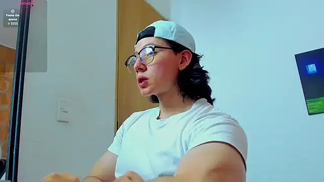 AngelBennet  online show from January 2026 10:13:02 PM