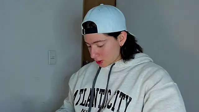 AngelBennet  online show from November 2025 01:10:02 AM